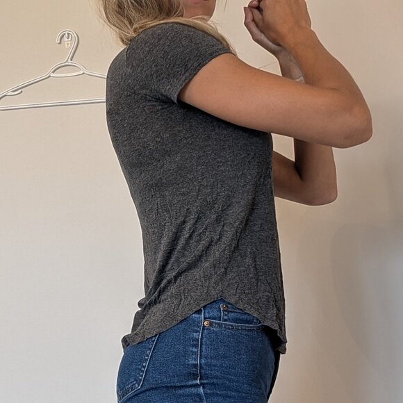 Dynamite, v-neck, short sleeve, tee, dark grey, loose fit, size small - Picture 2 of 9